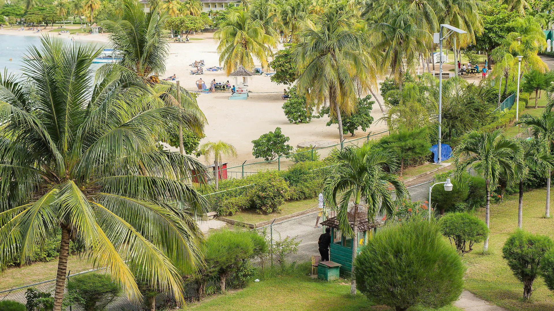 Lovely 2 Bedrooms Apartment 3*, Ocho Rios Jamaica