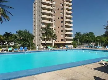 Lovely 2 Bedrooms Apartment 오쵸 리오스 자메이카