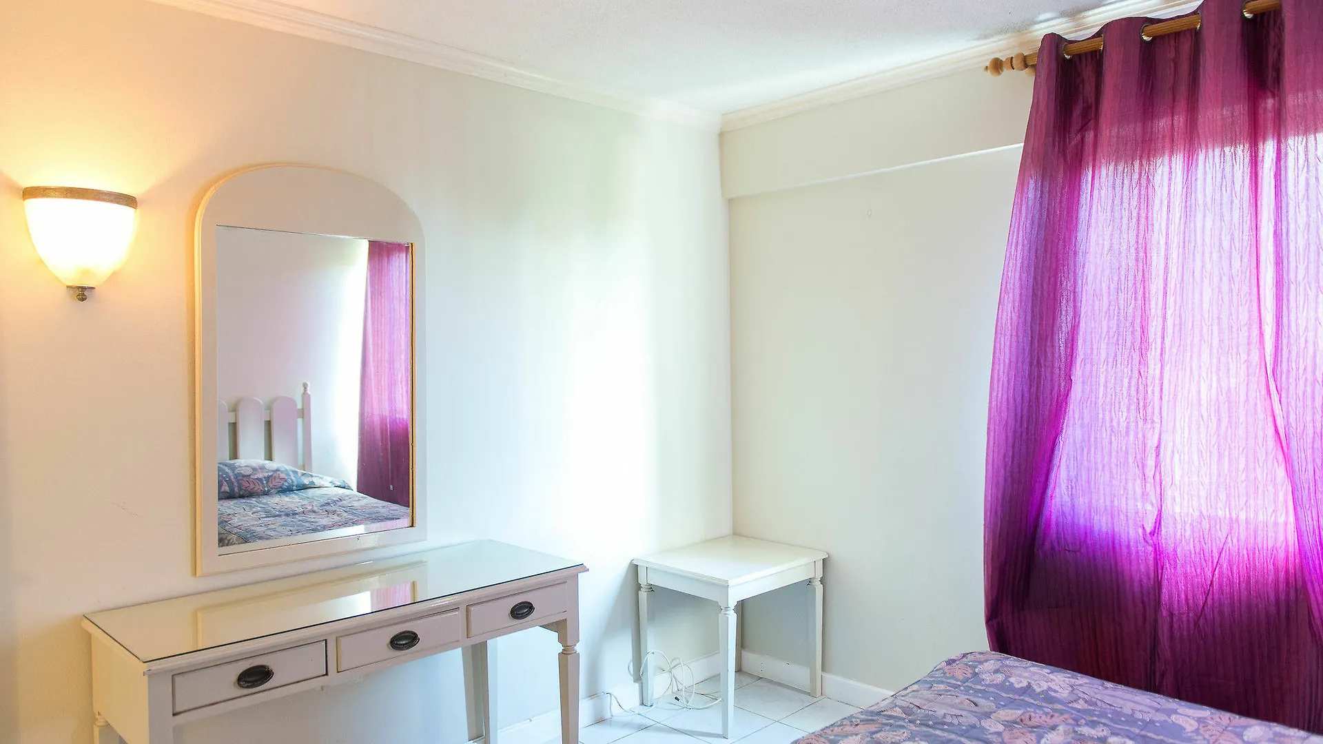 Lovely 2 Bedrooms Apartment 오쵸 리오스 3*,  자메이카